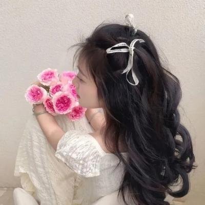 荷花淀、女人和枪